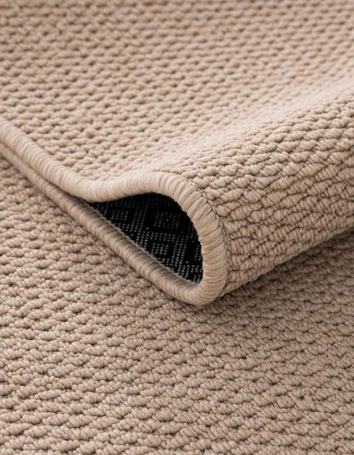 7' 10 x 7' 10 Aragon Square Rug