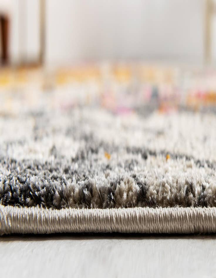 Detail image of 8' x 8' Aria Square Rug