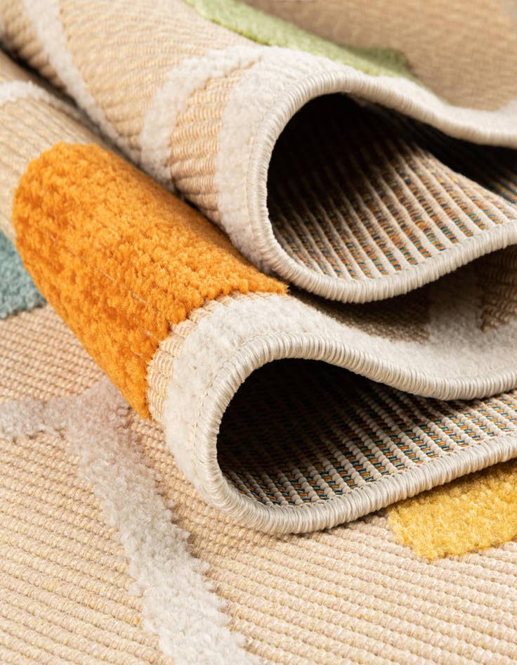 Detail image of 7' 10 x 7' 10  Washable Aruba Indoor / Outdoor Square Rug