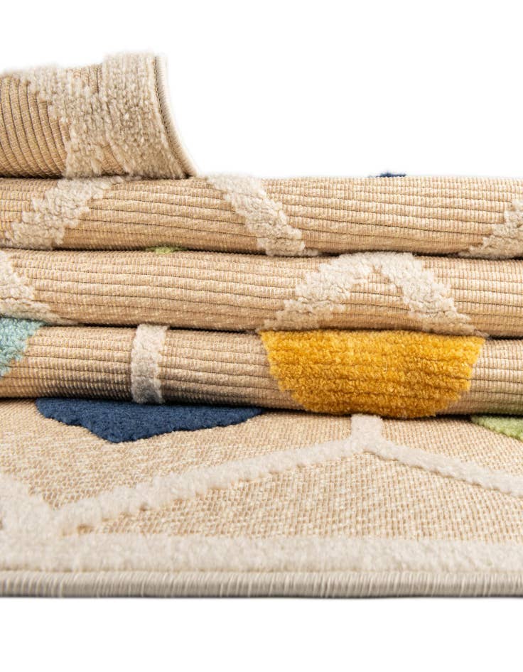 Detail image of 7' 10 x 7' 10  Washable Aruba Indoor / Outdoor Square Rug