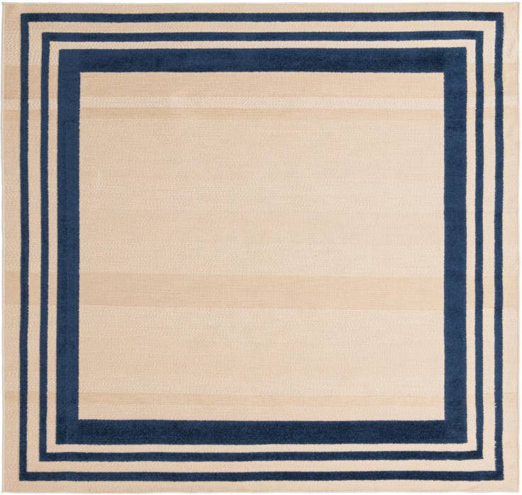 Detail image of 7' 10 x 7' 10 Easy-Clean Aruba Indoor / Outdoor Square Rug