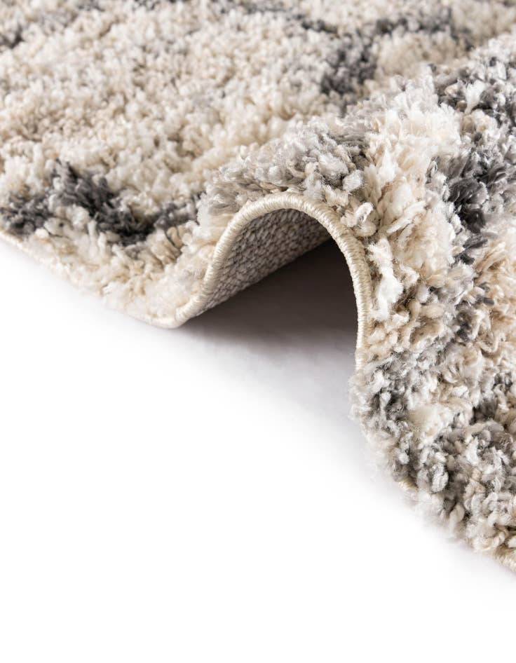 Detail image of 8' x 8' Athena Shag Square Rug