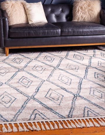 7' 7 x 7' 7 Atlas Square Rug