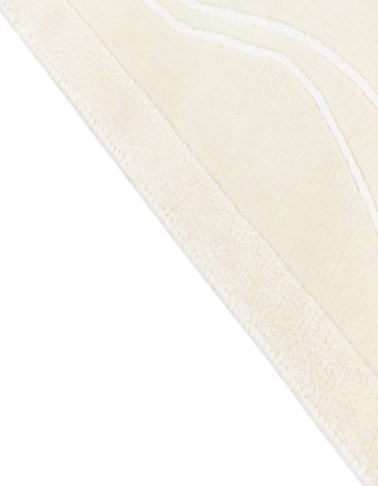 Detail image of 6' 11 x 7' 9  Hand Knotted Darya Wool Square Rug