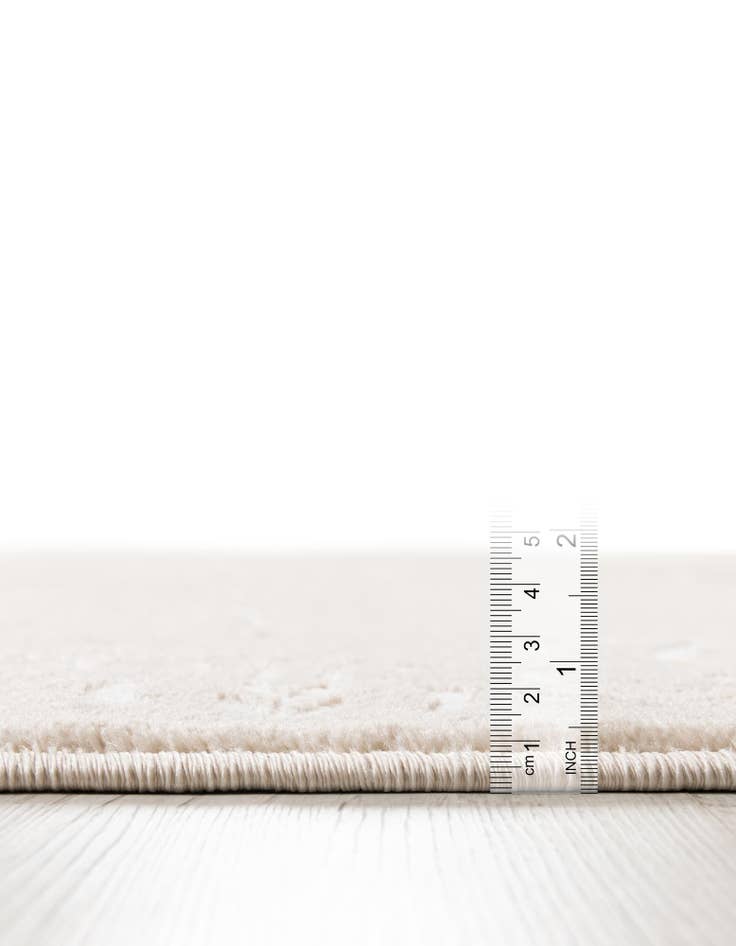 Detail image of 8' x 8' Himalaya Square Rug