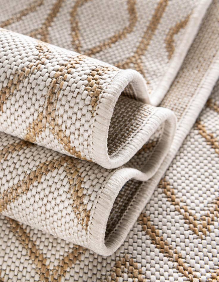 Detail image of 7' 10 x 7' 10 Easy-Clean Jill Zarin Turks and Caicos Indoor / Outdoor Square Rug