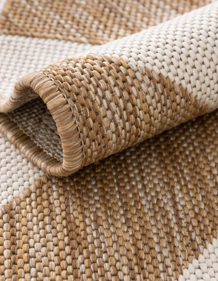 Detail image of 7' 10 x 7' 10 Easy-Clean Jill Zarin Napa Indoor / Outdoor Square Rug