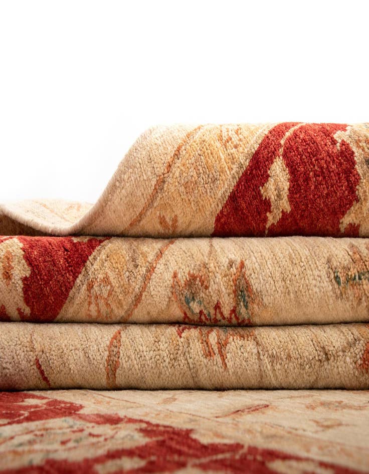 Detail image of 6' 6 x 6' 9 Kaizar Wool Square Rug