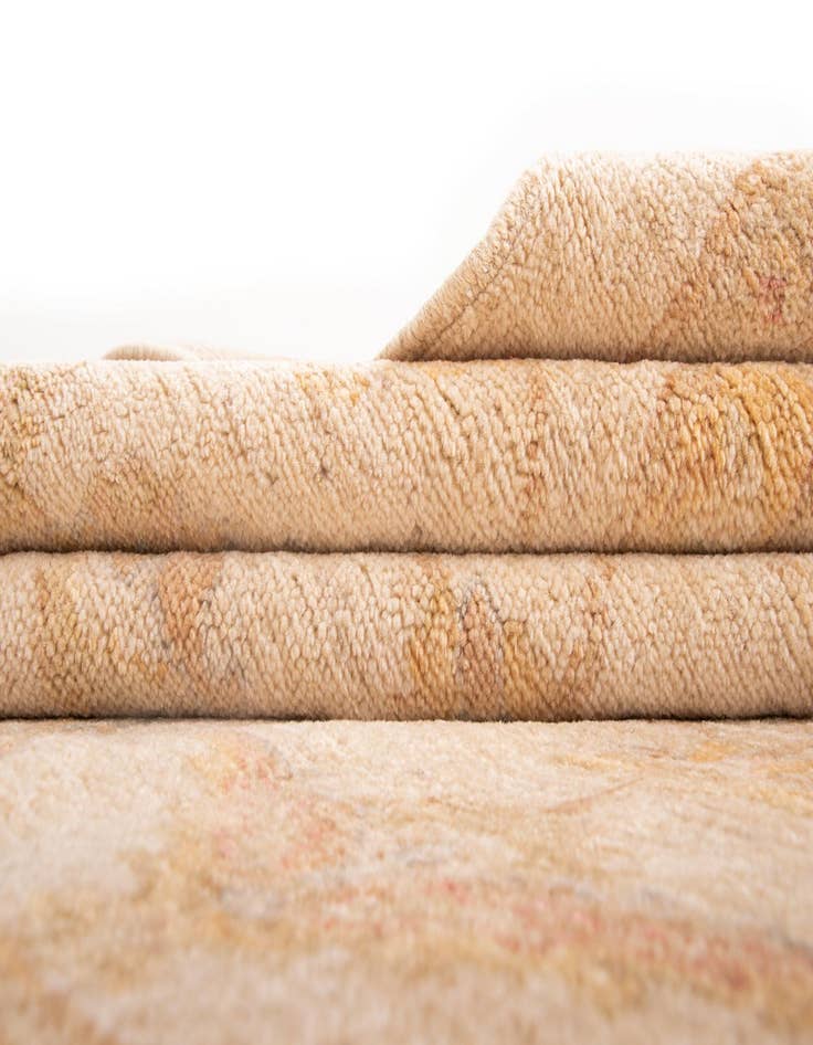 Detail image of 9' 7 x 9' 11 Kaizar Wool Square Rug