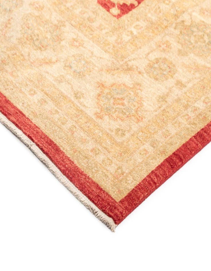 Detail image of 9' 9 x 9' 11 Kaizar Wool Square Rug