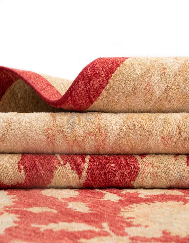 Detail image of 9' 9 x 9' 11 Kaizar Wool Square Rug