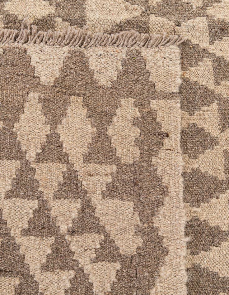 Detail image of 4' 9 x 5' 3  Hand Woven Kilim Maymana Wool Square Rug