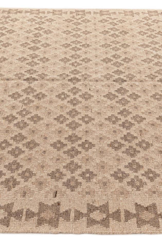 Detail image of 5' 1 x 5' 2 Hand Woven Kilim Maymana Wool Square Rug