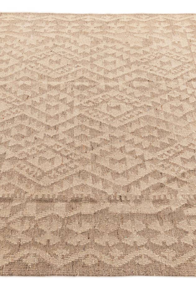 Detail image of 5' 2 x 5' 3 Hand Woven Kilim Maymana Wool Square Rug