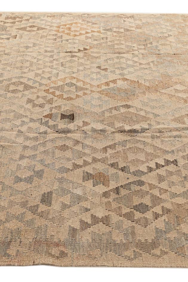 Detail image of 6' 10 x 7' Hand Woven Kilim Maymana Wool Square Rug