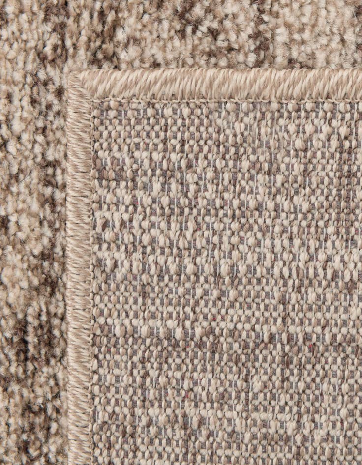 Detail image of 7' 10 x 7' 10 Loft Square Rug
