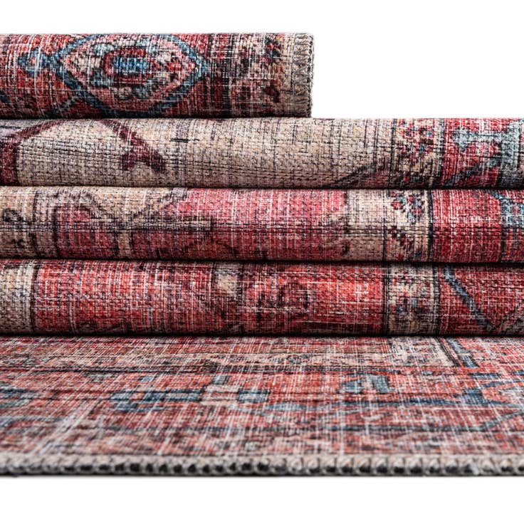 Detail image of 3' 3 x 3' 3 Washable Maahru Square Rug