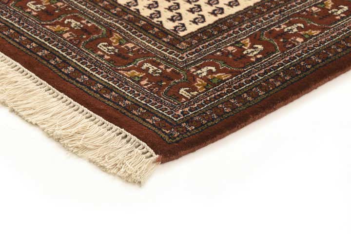 4' 9 x 5' 2 Mir Square Rug