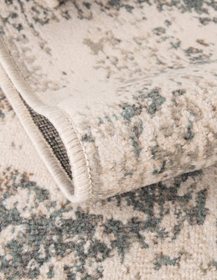 Detail image of 8' x 8' Mojave Square Rug