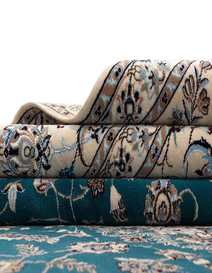 Detail image of 8' 5 x 8' 5 Nain Square Rug