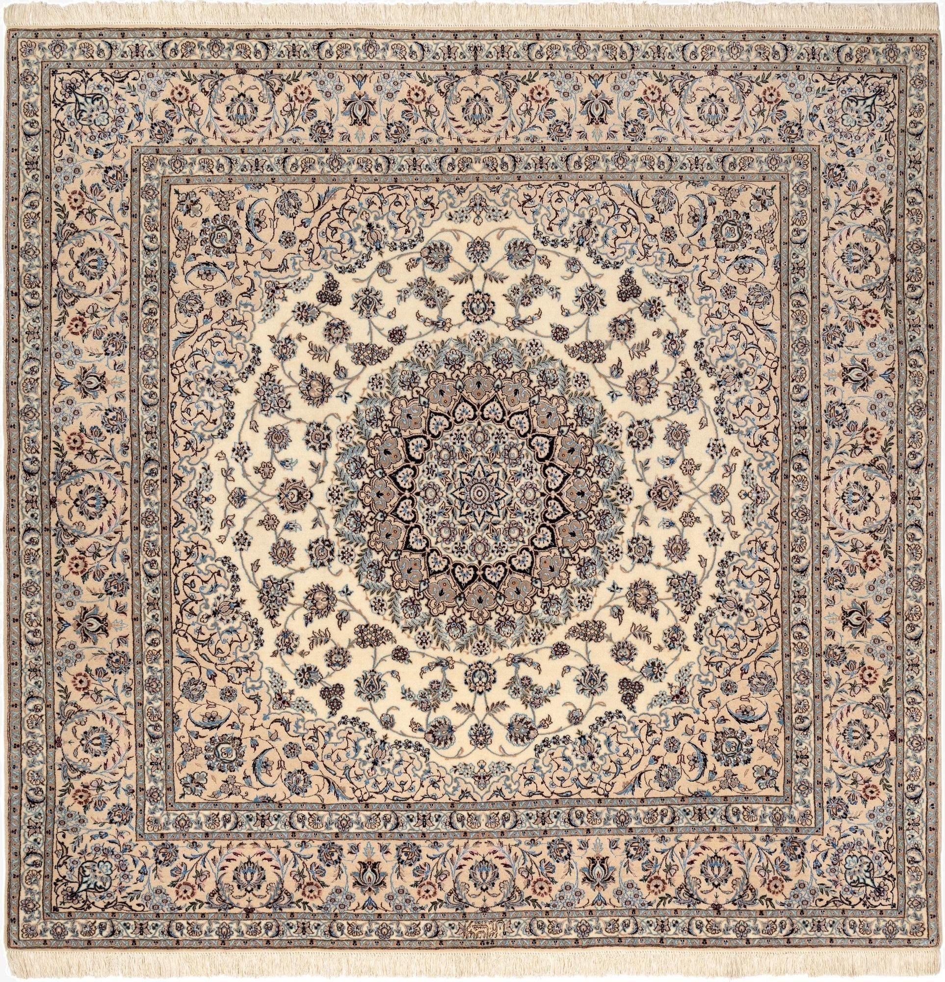 6' 7 x 6' 8 Nain Square Rug