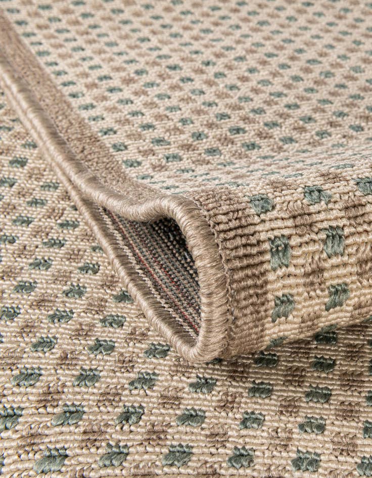 Detail image of 7' 10 x 7' 10  Washable Border Indoor / Outdoor Square Rug
