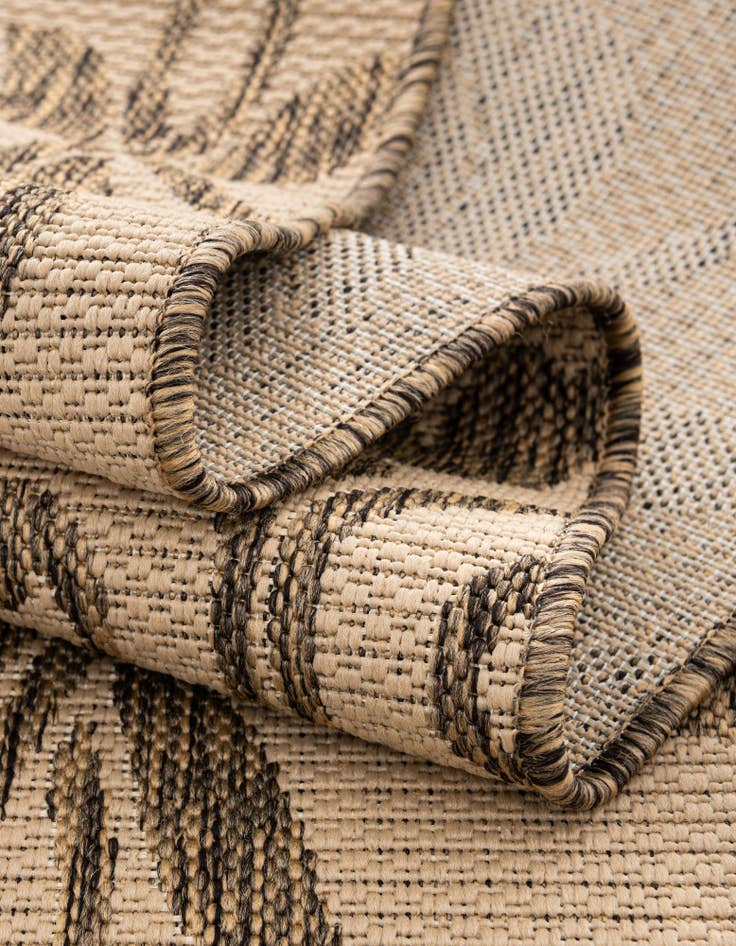 Detail image of 6' x 6'  Washable Botanical Indoor / Outdoor Square Rug