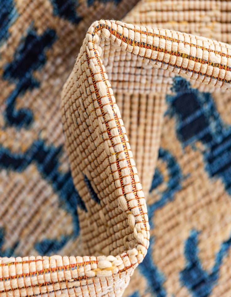 Detail image of 6' x 6'  Washable Botanical Indoor / Outdoor Square Rug