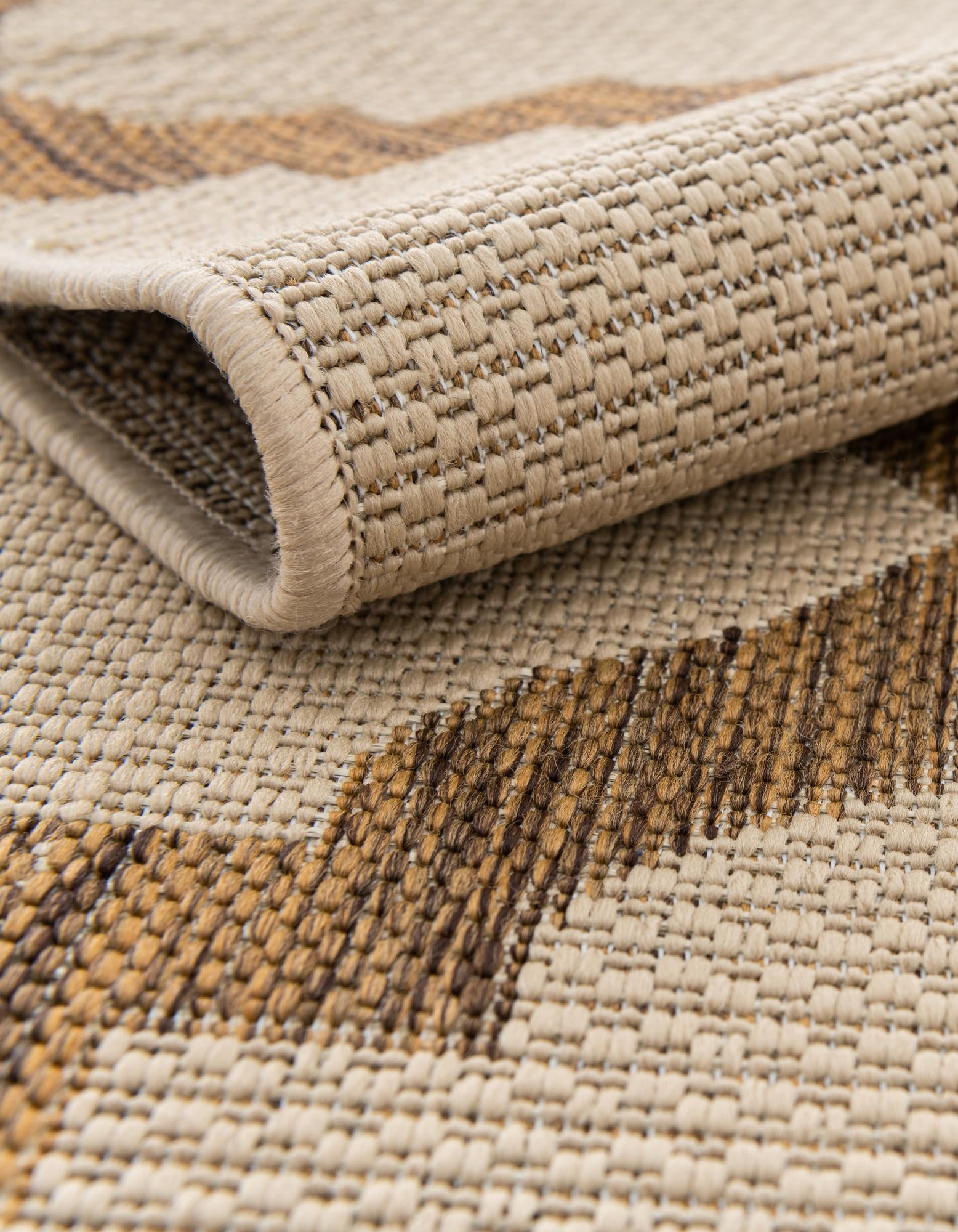 6' x 6' Easy-Clean Trellis Indoor / Outdoor Square Rug