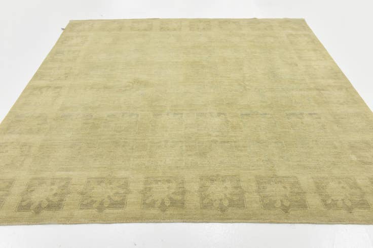 Detail image of 7' 9 x 7' 10 Hand Knotted Over-Dyed Ziegler Square Rug
