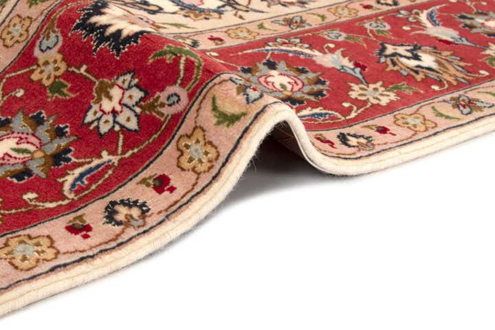 6' 5 x 6' 9 Tabriz Square Rug
