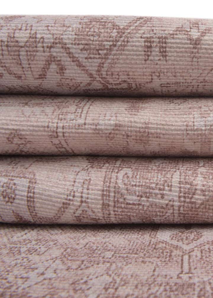 7' 6 x 7' 6 Washable Timeless Square Rug