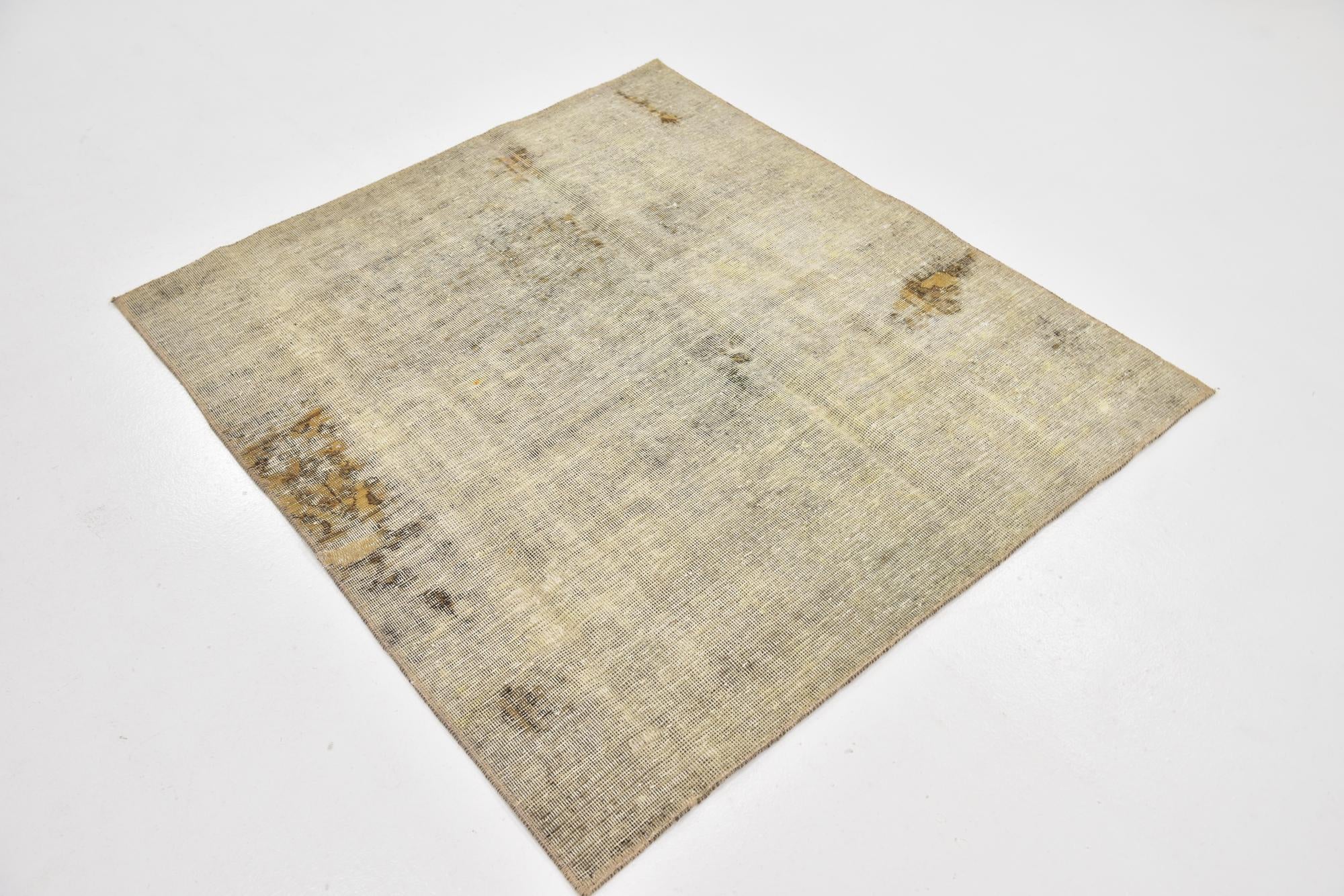4' x 4' 5 Hand Knotted Ultra Vintage Persian Wool Square Rug