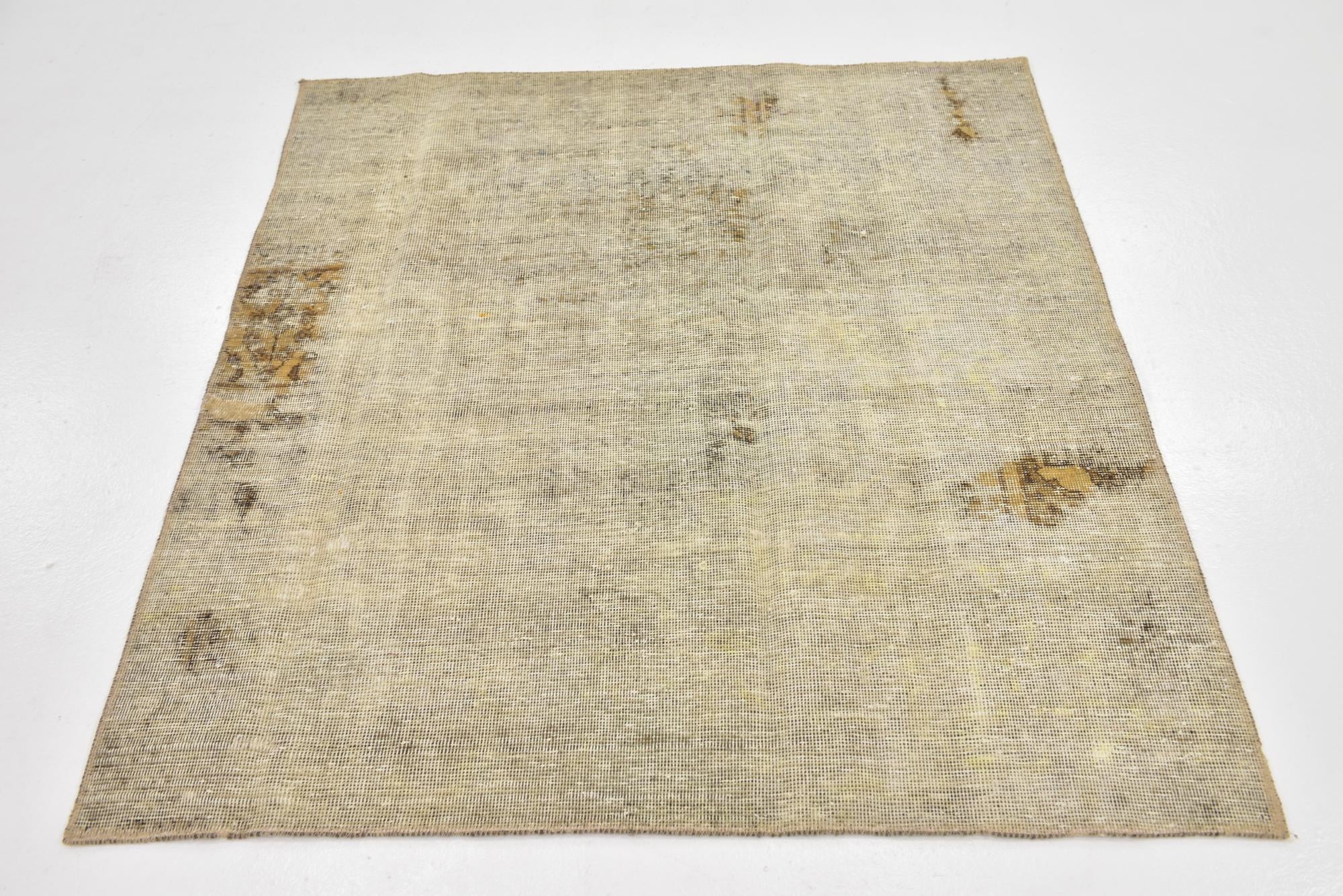 4' x 4' 5 Hand Knotted Ultra Vintage Persian Wool Square Rug