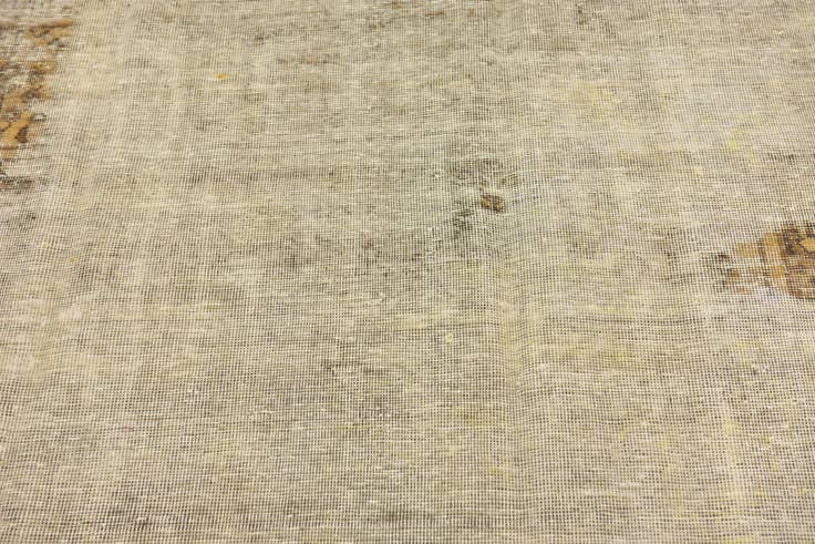 Detail image of 4' x 4' 5 Hand Knotted Ultra Vintage Persian Wool Square Rug