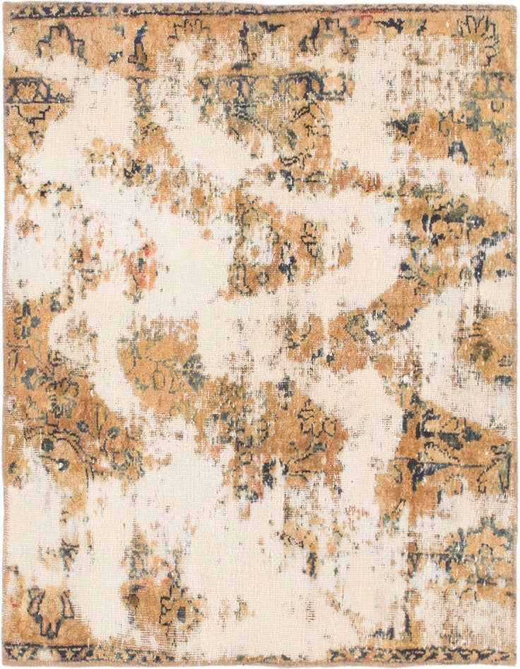 Detail image of 3' 7 x 3' 7 Hand Knotted Ultra Vintage Persian Wool Square Rug