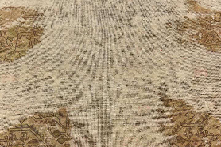 8' x 8' 9 Hand Knotted Ultra Vintage Persian Wool Square Rug