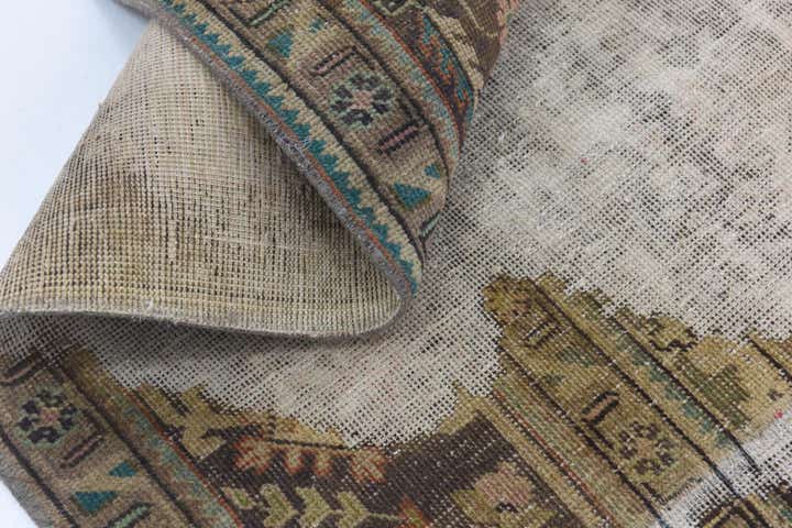 8' x 8' 9 Hand Knotted Ultra Vintage Persian Wool Square Rug