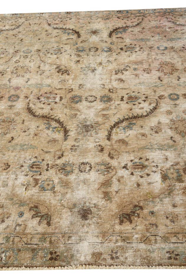 Detail image of 7' 6 x 8' Hand Knotted Ultra Vintage Persian Wool Square Rug