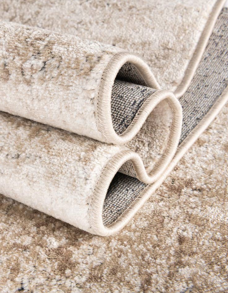 Detail image of 7' x 7' Villa Square Rug