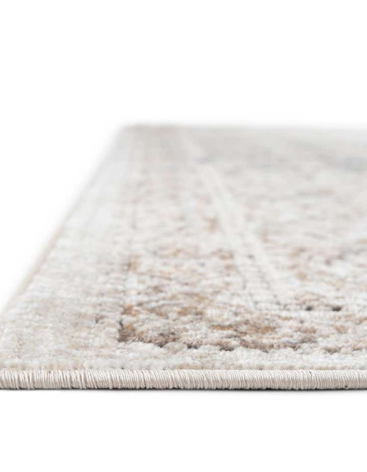 7' x 7' Villa Square Rug