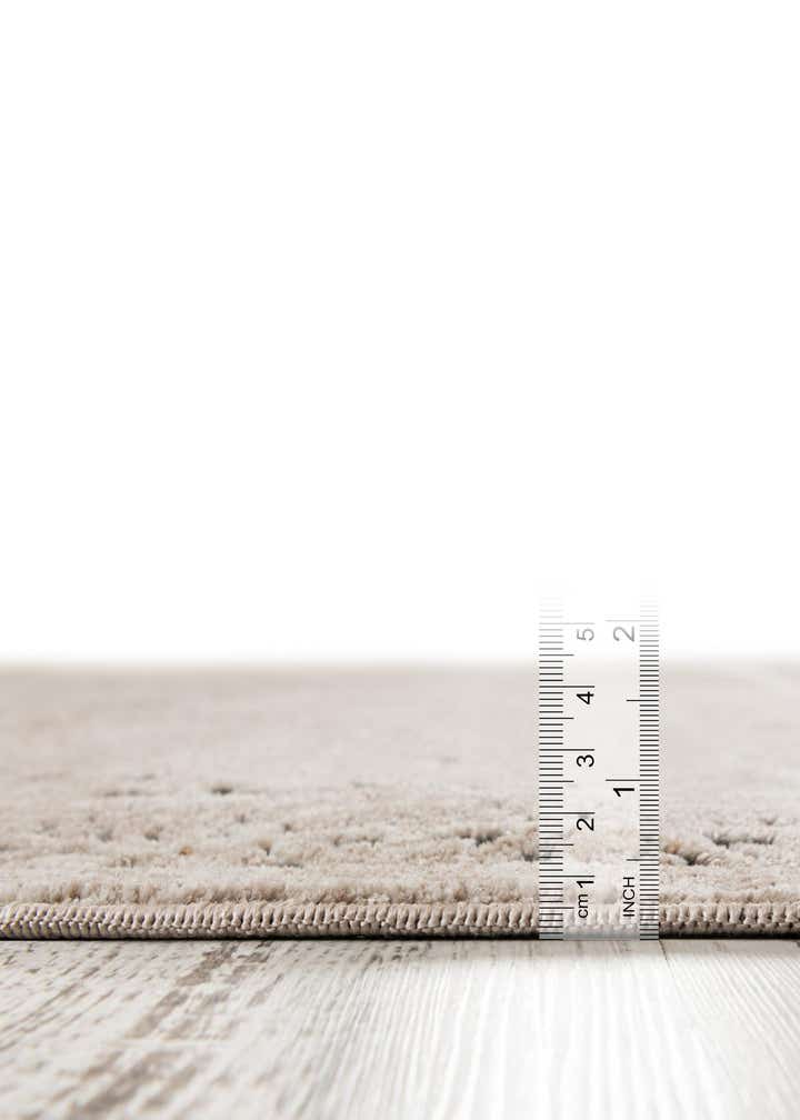 7' x 7' Villa Square Rug