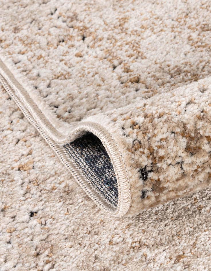 Detail image of 7' x 7' Villa Square Rug