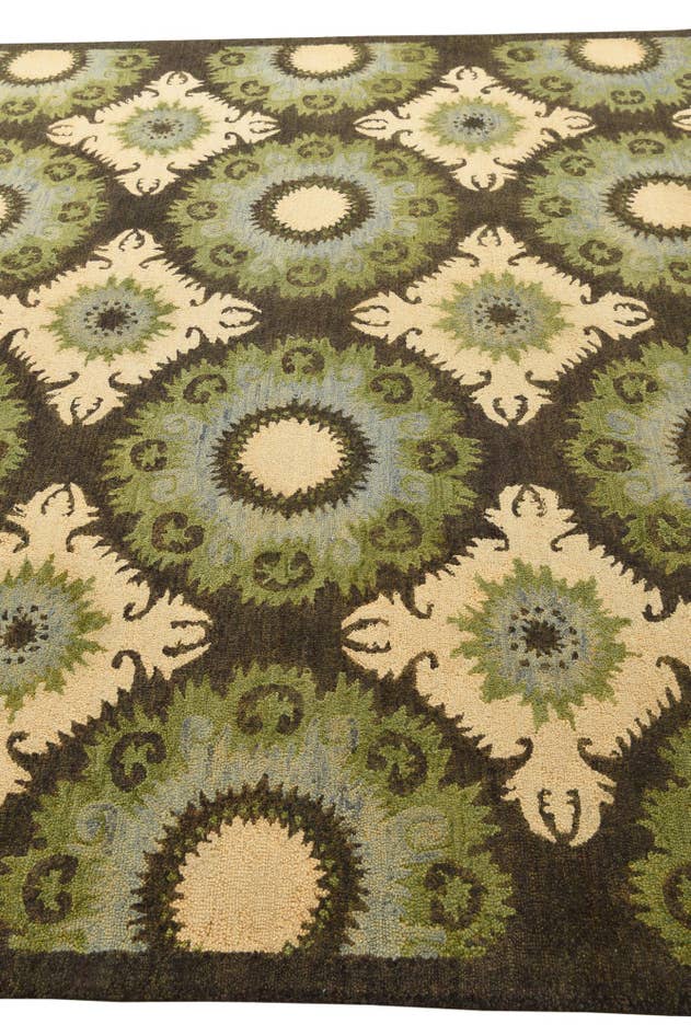 Detail image of 8' x 9' 10 Luna Rug