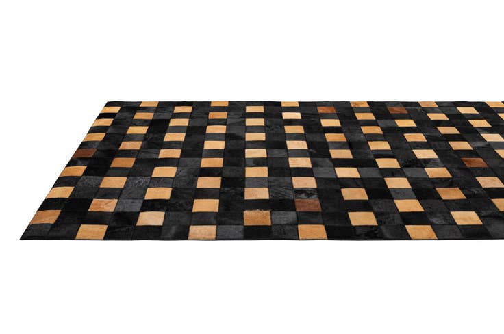 Detail image of 5' x 7' 11 Cowhide - Patchwork Rug
