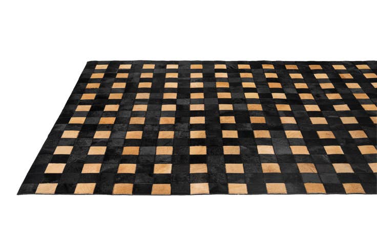 Detail image of 5' 1 x 7' 11 Cowhide - Patchwork Rug