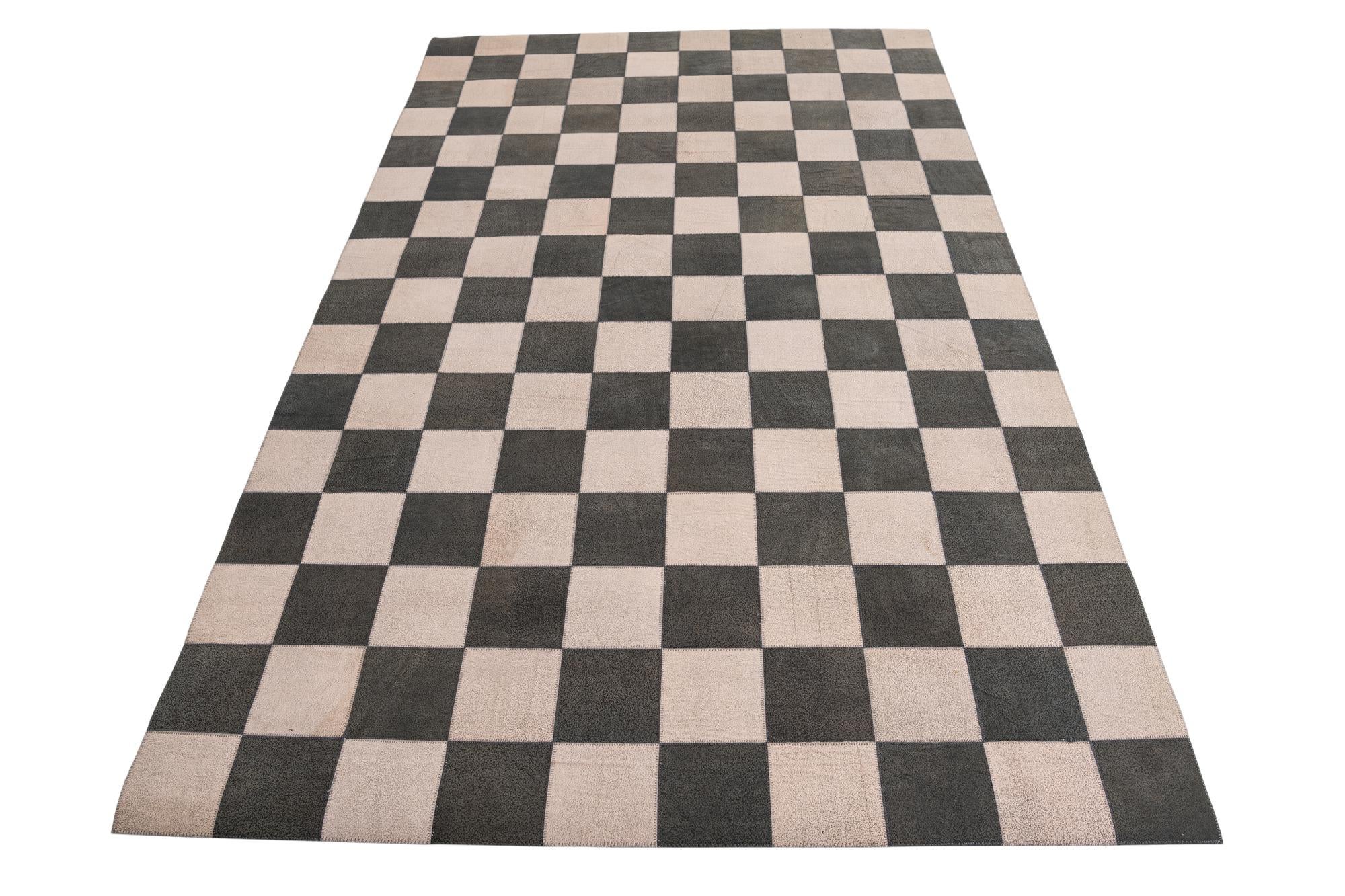 5' x 7' 10 Cowhide Leather Rug
