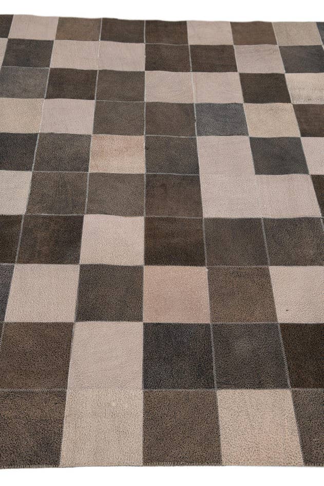 Detail image of 5' x 7' 8 Cowhide Leather Rug