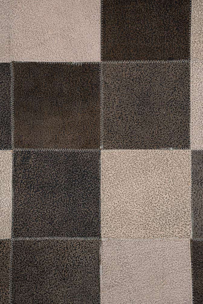 5' x 7' 8 Cowhide Leather Rug