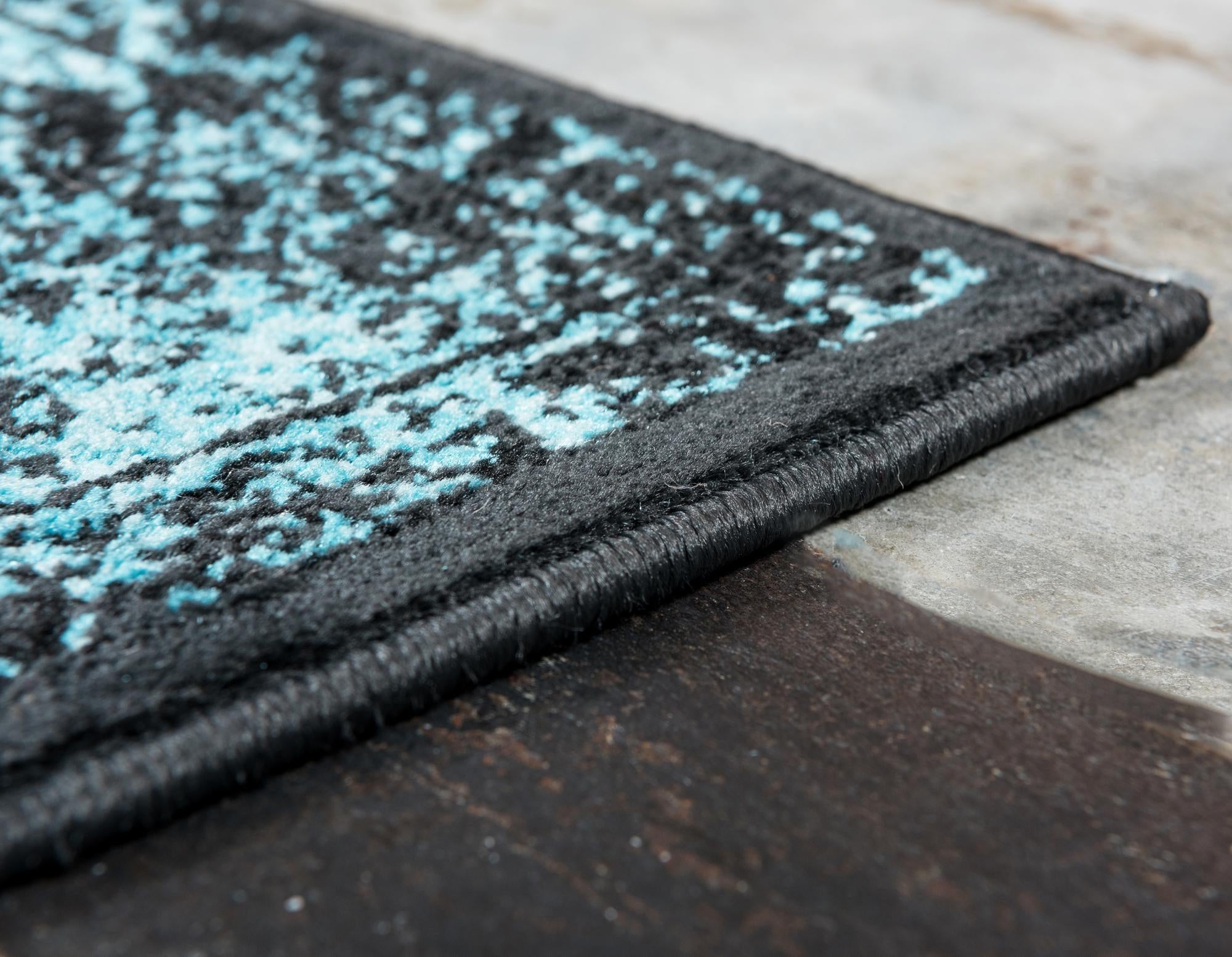 2' x 3' Istanbul Rug